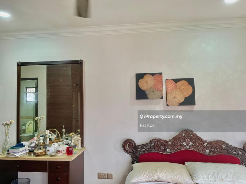 Bungalow House untuk Dijual di Taman Tun Dr Ismail, Kuala Lumpur oleh Pat Kok - iProperty.com.my