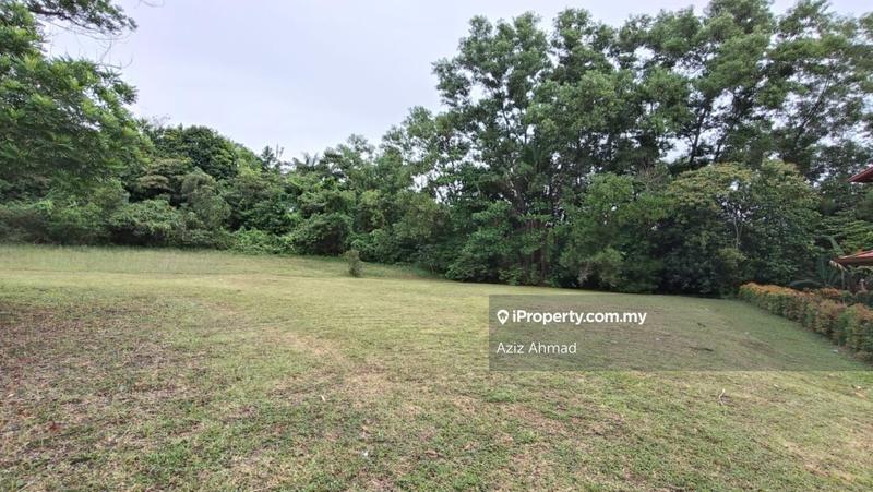Bungalow Land for Sale in Presint 10, Putrajaya by Aziz Ahmad - iProperty.com.my