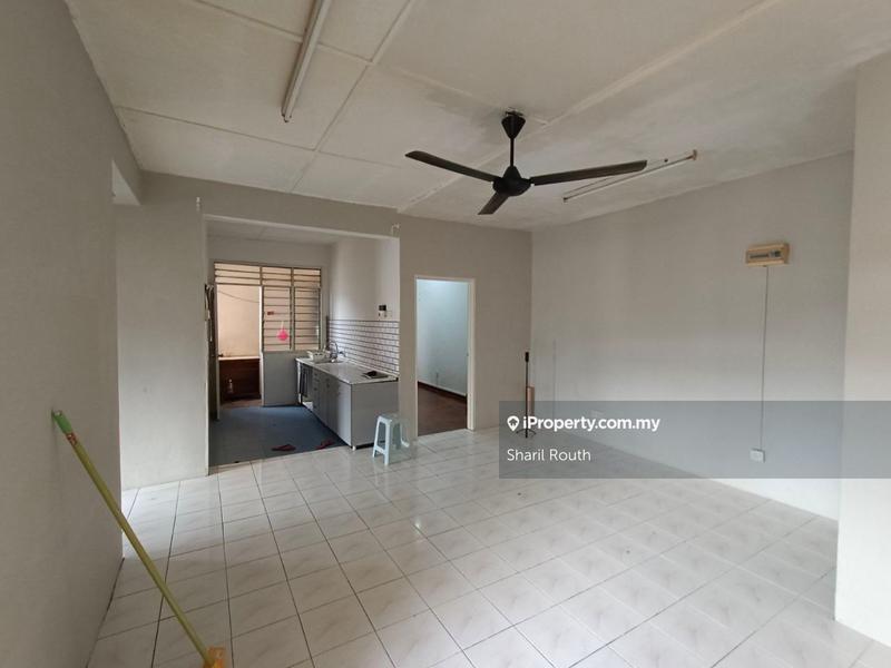 Apartment untuk Dijual di Pangsapuri Sri Baiduri oleh Sharil Routh - iProperty.com.my