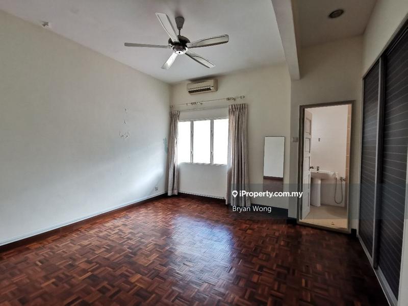 Rumah Berkembar untuk Dijual di SS 21, Damansara Utama, Petaling Jaya oleh Bryan Wong - iProperty.com.my