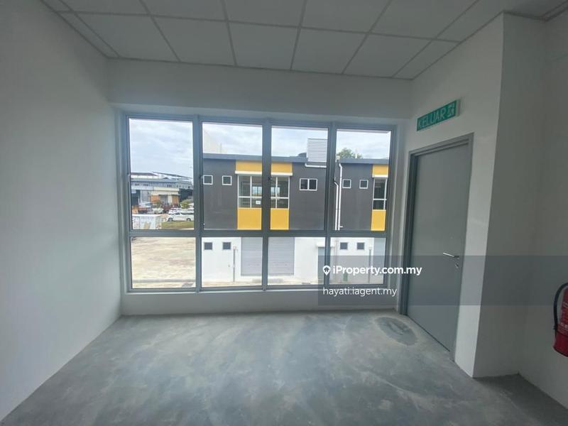 For Rent - 2 Sty Factory/Shoplot Kawasan Perindustrian, Taman Tasik Tambahan, Ampang