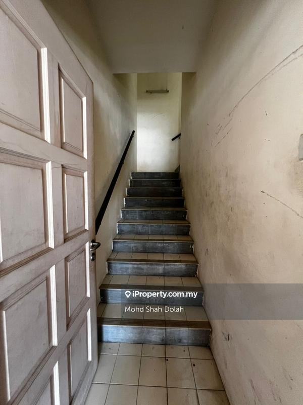 Rumah Bandar untuk Dijual di Taman Amansiara, Selayang oleh Mohd Shah Dolah - iProperty.com.my