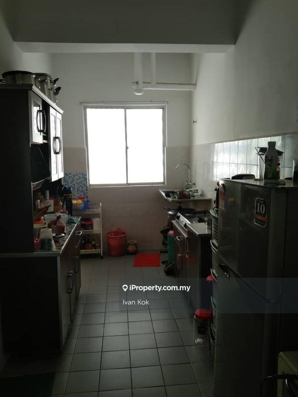Kondominium untuk Dijual di Villaria oleh Ivan Kok - iProperty.com.my