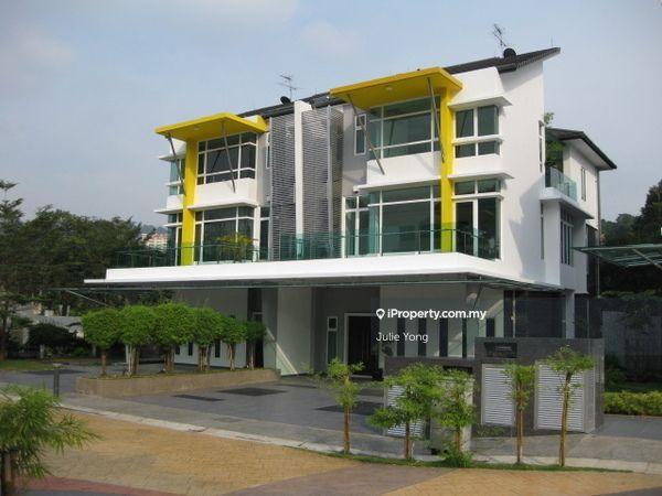 Semi-Detached House for Sale in Laman Damaisari @ Mont Kiara, Mont Kiara by Julie Yong - iProperty.com.my