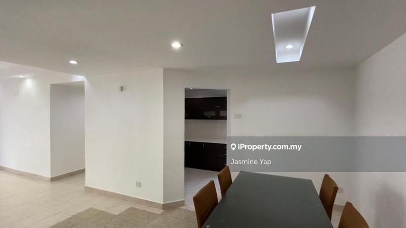 For Sale - D'Aman Ria Condominium