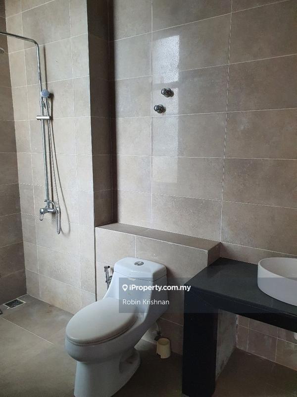 Bungalow House for Sale in Kota Kemuning, Shah Alam by Robin Krishnan - iProperty.com.my