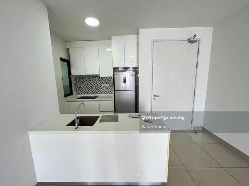 Service Residence for Sale in Paramount Utropolis by Aaron Chong - iProperty.com.my