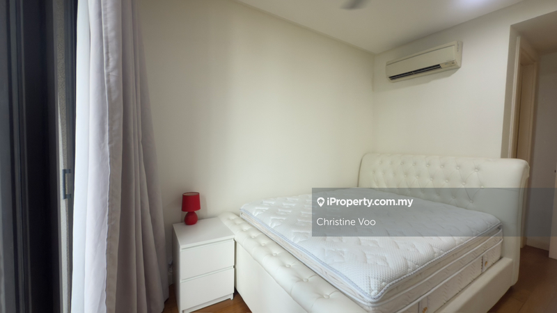 For Rent - 6 CapSquare