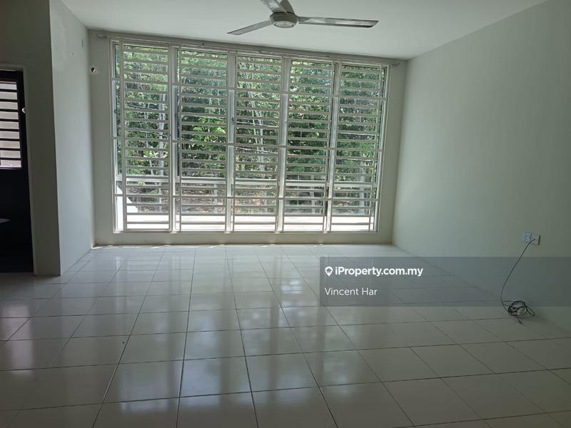 Townhouse for Sale in Taman Permatang Maju, Sitiawan by Vincent Har - iProperty.com.my