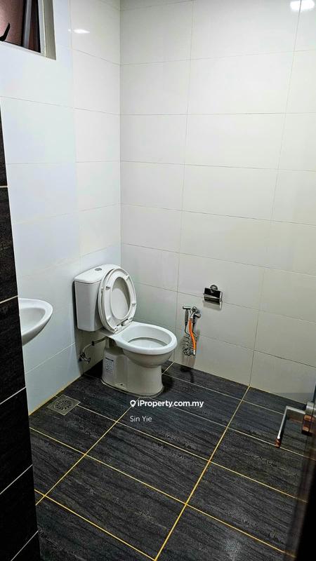 Residensi Servis untuk Disewa di Molek Pulai oleh Sin Yie - iProperty.com.my
