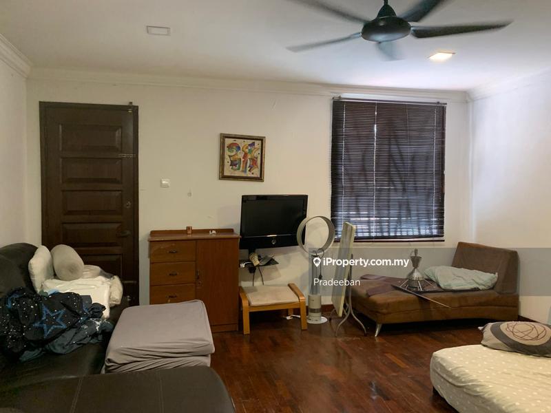 Rumah Berangkai 2.5 Tingkat untuk Dijual di Jalan Halimahton, Jalan Klang Lama (Old Klang Road) oleh Pradeeban - iProperty.com.my