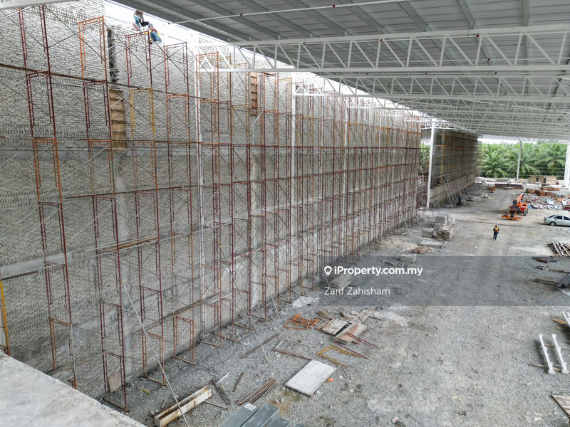 Semi-D Factory for Sale in Kampung Bukit Changgang, Tanjong Duabelas by Zarif Zahisham - iProperty.com.my