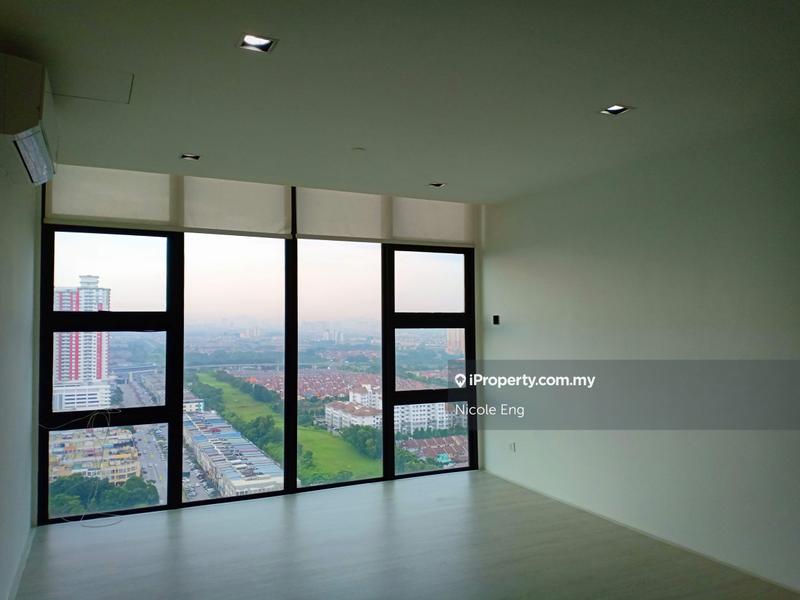 Residensi Servis untuk Dijual di The Square SOHO @ One City USJ 25 oleh Nicole Eng - iProperty.com.my