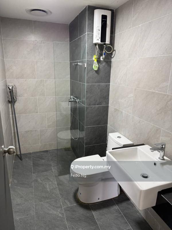 Service Residence for Rent in Emporis by Fedo Ng - iProperty.com.my