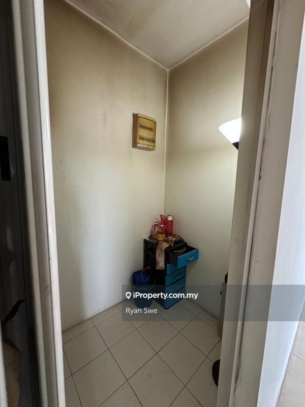 Kediaman Servis untuk Dijual di Putra One Residence oleh Ryan Swe - iProperty.com.my