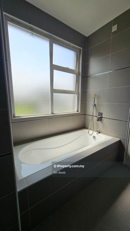 Rumah Berkembar untuk Dijual di Bukit Bandaraya, Shah Alam oleh Siti Beeb - iProperty.com.my