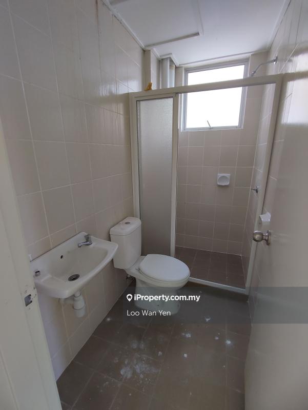 Apartment for Sale in Villa Residence by Loo Wan Yen - iProperty.com.my