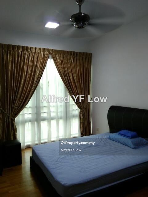 Pangsapuri untuk Dijual di Molek Pine 3 oleh Alfred Yf Low - iProperty.com.my