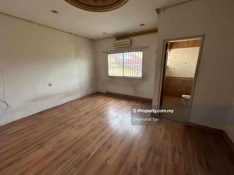 Rumah Berkembar untuk Dijual di SS 21, Damansara Utama, Petaling Jaya oleh Desmond Tan - iProperty.com.my