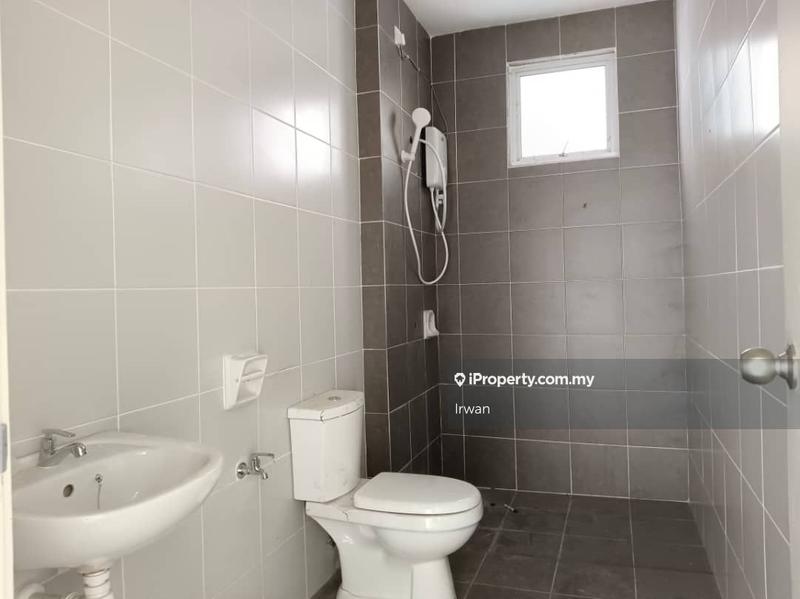 Residensi Servis untuk Dijual di BSP 21 oleh Irwan Affandi - iProperty.com.my