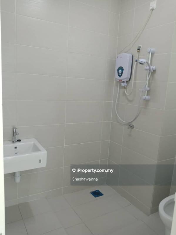 2-storey Terraced House for Rent in Bandar Seri Impian End Lot, Kluang by Shashawanna - iProperty.com.my