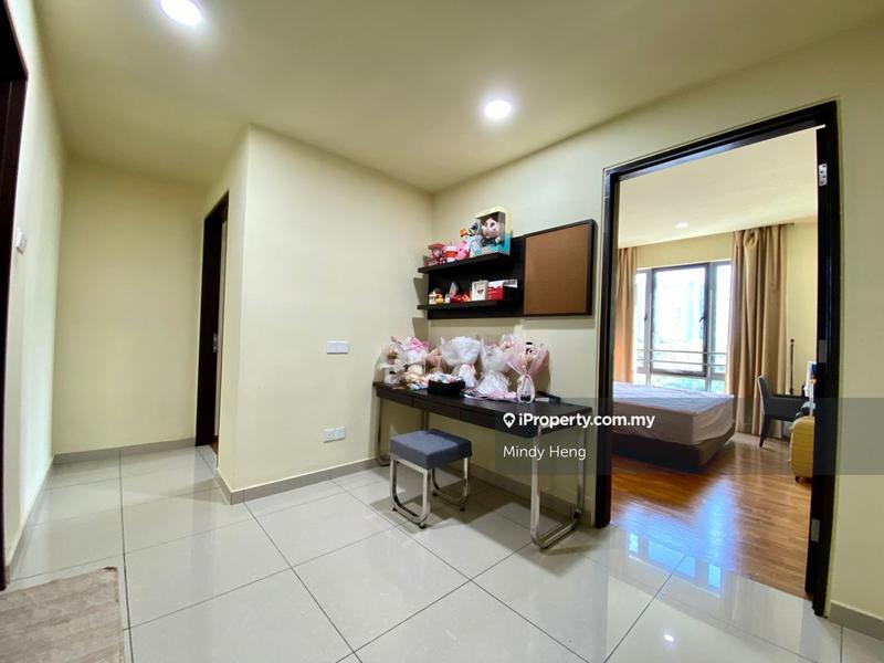 Pangsapuri untuk Dijual di Molek Pine 3 oleh Mindy Heng - iProperty.com.my