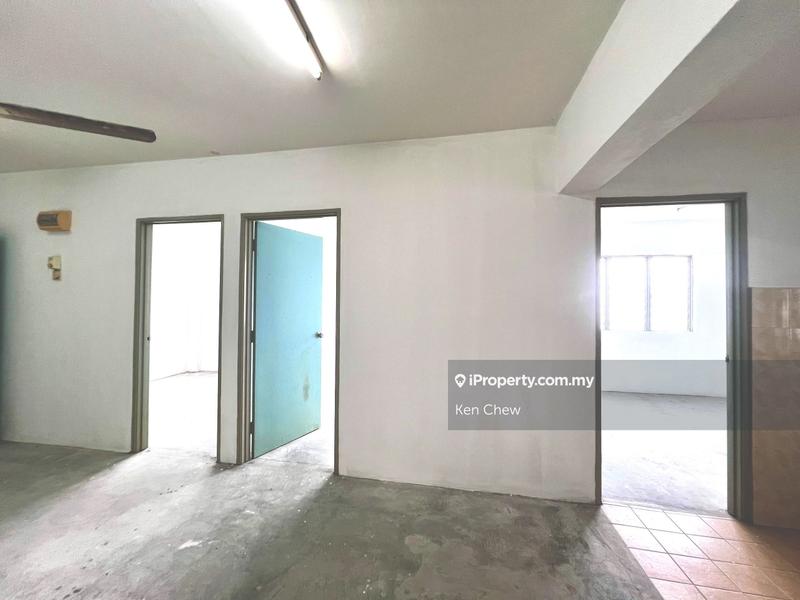 Rumah Flat untuk Dijual di Pandan Ria (Block D) oleh Ken Chew - iProperty.com.my