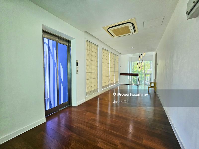 Bungalow House for Sale in Putra Heights, Subang Jaya by Jason Ooi - iProperty.com.my