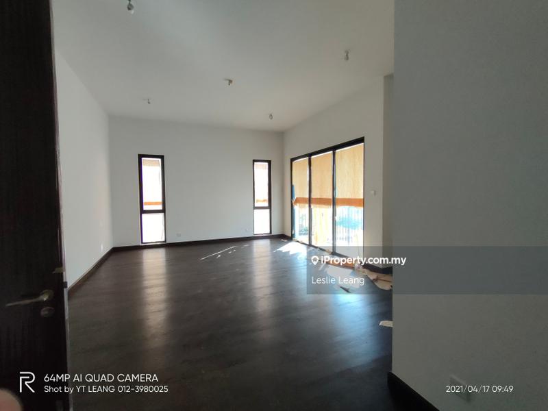 Rumah Berkembar untuk Dijual di Bandar Kinrara Seksyen 8, Bandar Kinrara oleh Leslie Leang - iProperty.com.my