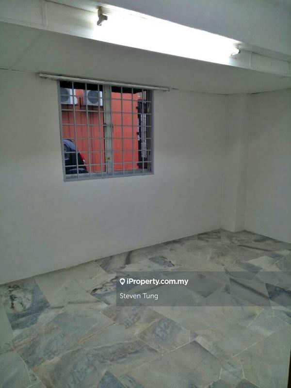 Rumah Teres 2-Tingkat untuk Dijual di Taman Cheras Mas, Cheras oleh Steven Tung - iProperty.com.my