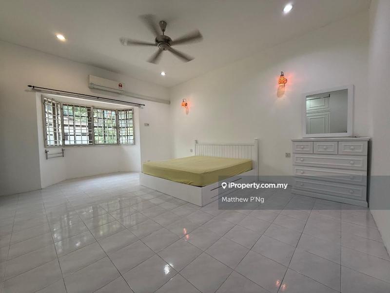 2-storey Terraced House for Sale in Sungai Batu, Teluk Kumbar by Matthew P'Ng - iProperty.com.my