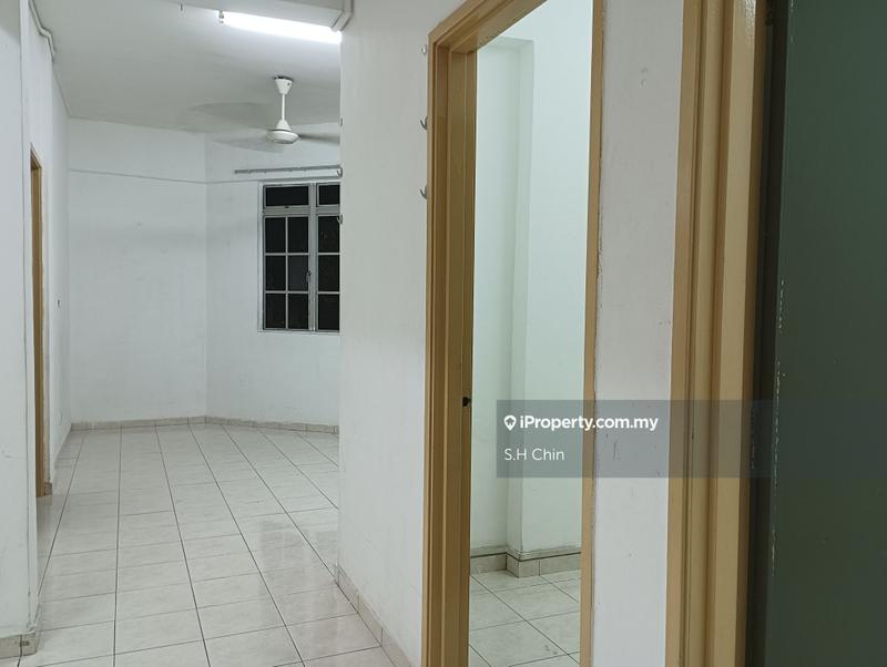 Rumah Flat untuk Dijual di Pandan Mewah oleh S.H Chin - iProperty.com.my