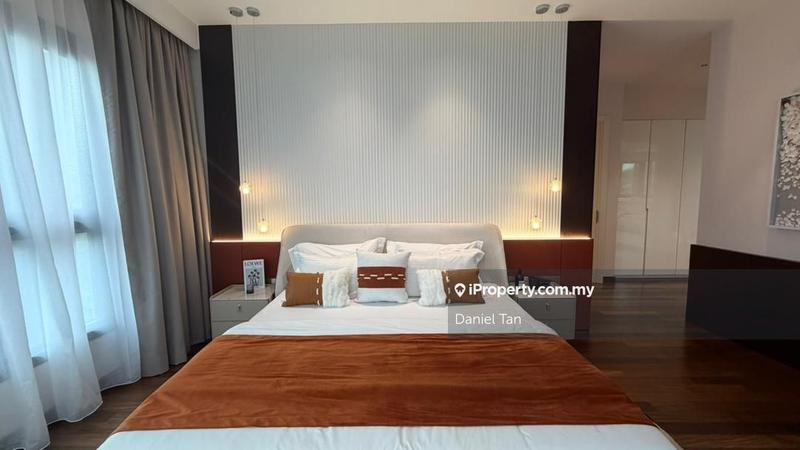 For Sale - Sastra U-Thant