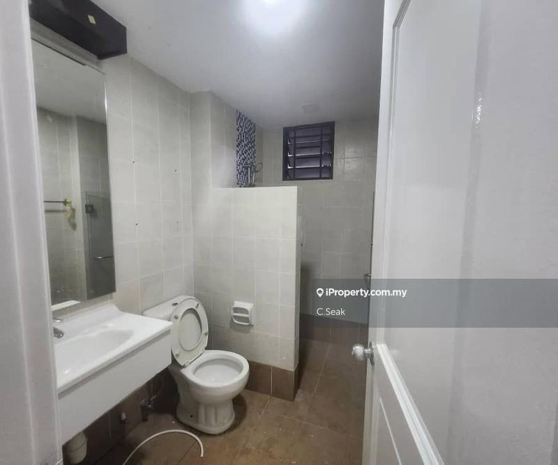 Condominium for Sale in Casa Tropicana by C.Seak - iProperty.com.my