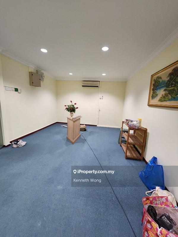 Pejabat untuk Disewa di Sunwaymas Commercial Centre, Aman Suria, Petaling Jaya oleh Kenneth Wong - iProperty.com.my