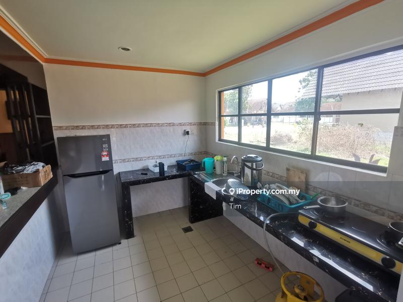 Bungalow House for Sale in Alor Gajah, Melaka by Tim - iProperty.com.my