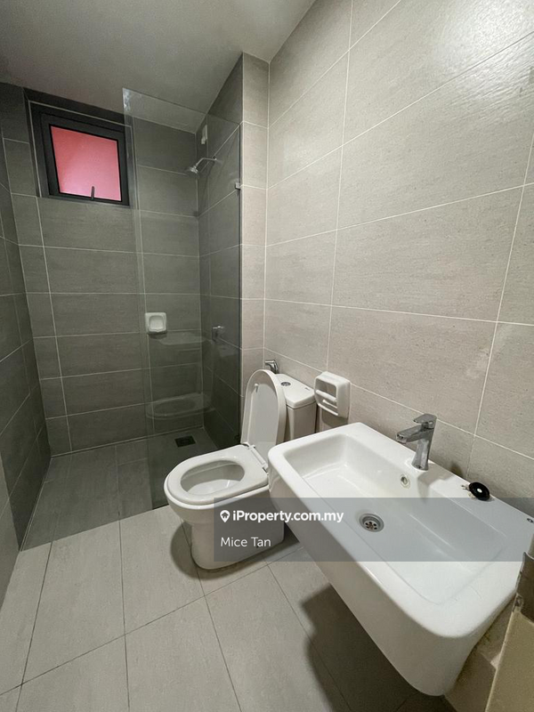 Service Residence for Sale in Gravit8, Klang by Mice Tan - iProperty.com.my