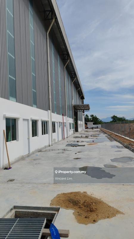 Kilang Berkembar untuk Dijual di Bukit Beruntung, Serendah oleh Vincent Lim - iProperty.com.my