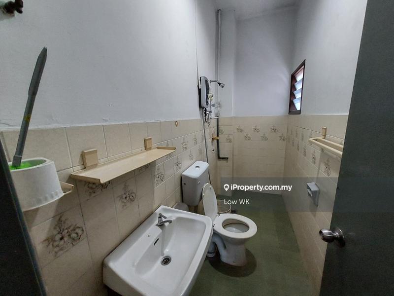 Rumah Berangkai 2 Tingkat untuk Dijual di Bandar Baru Sri Petaling, Sri Petaling oleh Low WK - iProperty.com.my