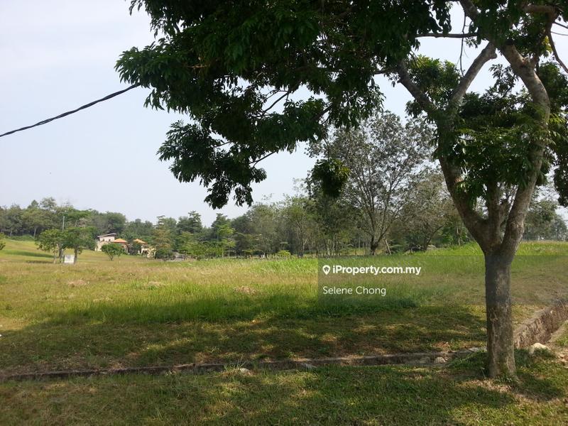 Banglo Tanah untuk Dijual di College Heights Garden Resort, Setul oleh Selene Chong - iProperty.com.my