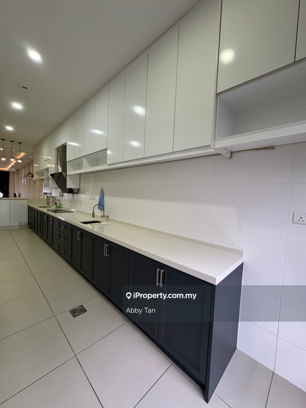 Rumah Teres untuk Disewa di Lunaria Resort Home, Bandar Sri Sendayan oleh Abby Tan - iProperty.com.my