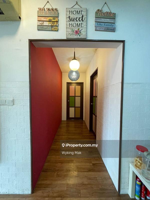 Service Residence for Sale in Diamond Residences by Wyking Mak - iProperty.com.my