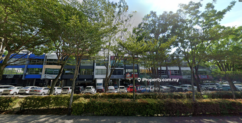 For Sale - Sungai Besi Medan Niaga Tasik Damai 3 Storey Shop for Sale (Corner)