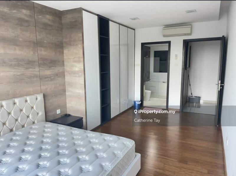 Pangsapuri untuk Dijual di Molek Pine 4 oleh Catherine Tay - iProperty.com.my