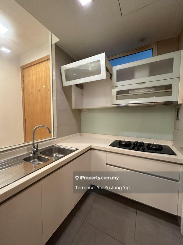 Kondominium untuk Dijual di Brunsfield EmbassyView oleh Terrence Yip - Kitchen - iProperty.com.my