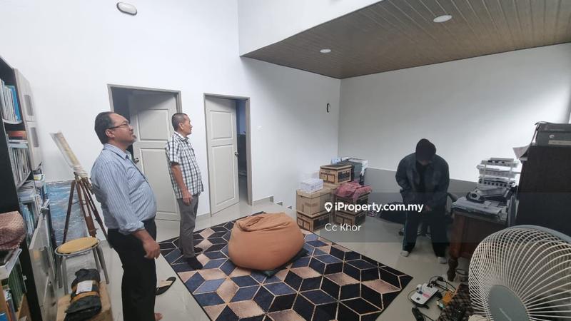 Rumah Berangkai 2 Tingkat untuk Dijual di Kg Laut, Kuala Terengganu oleh CC Khor - iProperty.com.my