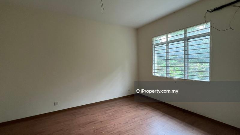 Rumah Berkembar untuk Dijual di Semenyih, Selangor oleh Robert See - iProperty.com.my