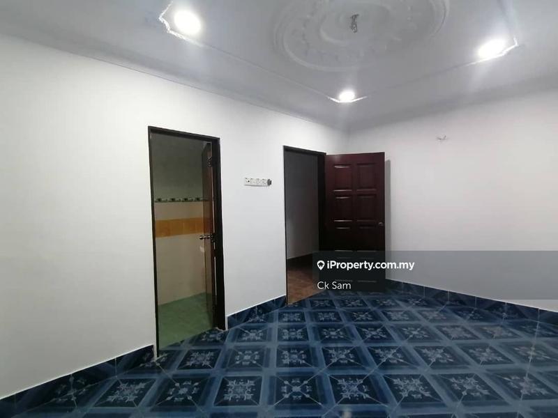 Semi-Detached House for Sale in Taman Waterfall, Rawang by Ck Sam - iProperty.com.my