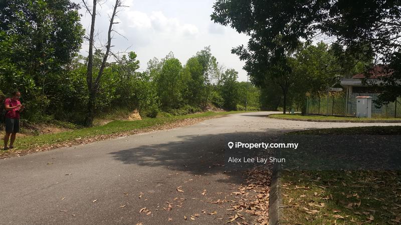 Banglo Tanah untuk Dijual di Nilai Spring Villas, Nilai oleh Alex Lee Lay Shun - iProperty.com.my