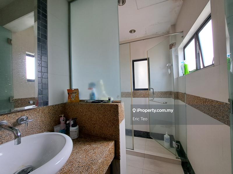 Condominium for Sale in Cameron Towers by Eric Teo - iProperty.com.my